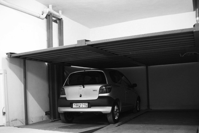 Μηχανική θέση στάθμευσης για 2 (4) αυτοκίνητα ΒΙΟΜΑΝ 13Υ2Α (13Υ4Α)