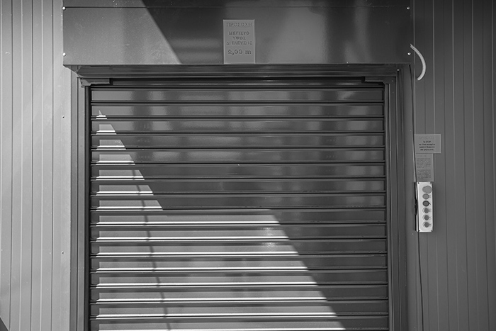 Roll Doors - πόρτες οροφής - βιομηχανικές πόρτες