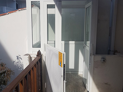 Εγκατάσταση εξωτερικού αναβατόριου ασανσερ