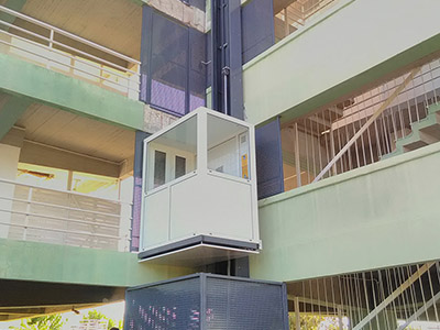 Εγκατάσταση εξωτερικού αναβατόριου ασανσερ