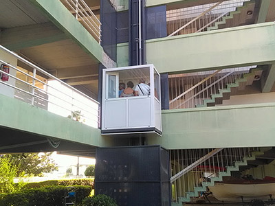 Εγκατάσταση εξωτερικού αναβατόριου ασανσερ