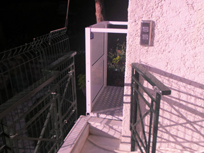 Εγκατάσταση εξωτερικού αναβατόριου ασανσερ