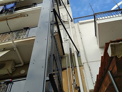 Εγκατάσταση εξωτερικού αναβατόριου ασανσερ