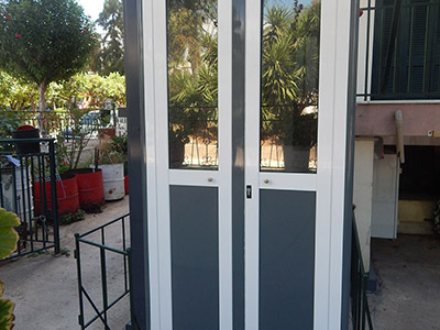 Εγκατάσταση εξωτερικού αναβατόριου ασανσερ