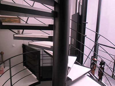 Εγκατάσταση εξωτερικού αναβατόριου ασανσερ