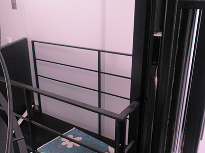 Εγκατάσταση εξωτερικού αναβατόριου ασανσερ