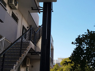 Εγκατάσταση εξωτερικού αναβατόριου ασανσερ