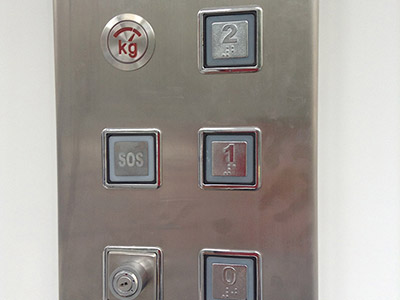 Εγκατάσταση εξωτερικού αναβατόριου ασανσερ