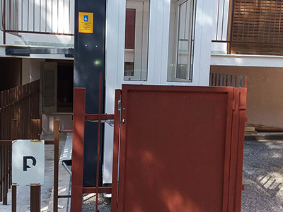 Εγκατάσταση εξωτερικού αναβατόριου ασανσερ