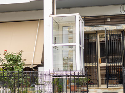 Εγκατάσταση εξωτερικού αναβατόριου ασανσερ