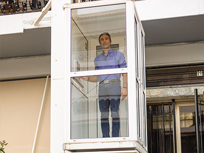 Εγκατάσταση εξωτερικού αναβατόριου ασανσερ