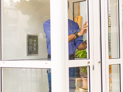 Εγκατάσταση εξωτερικού αναβατόριου ασανσερ