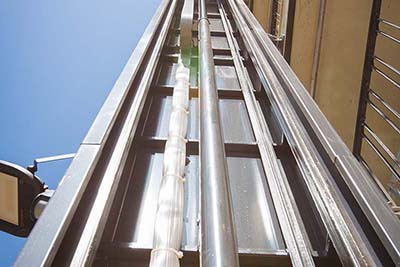 Εγκατάσταση εξωτερικού αναβατόριου ασανσερ