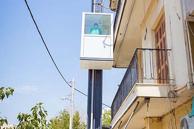 Εγκατάσταση εξωτερικού αναβατόριου ασανσερ