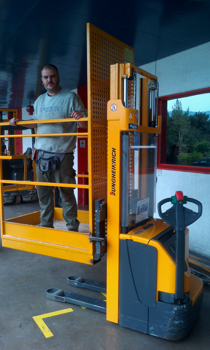 Ειδικές Κατασκευές | BIOMAN