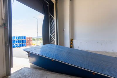 Εγκατάσταση βιομηχανικής φυσούνας