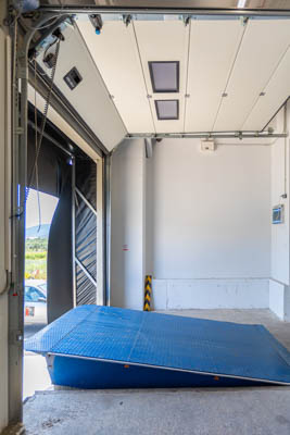 Εγκατάσταση βιομηχανικής φυσούνας