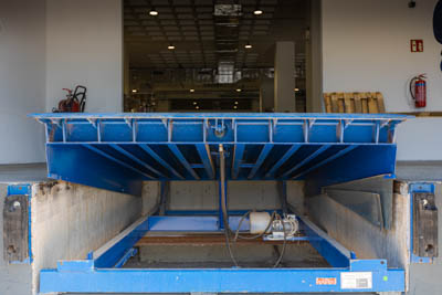 Εγκατάσταση βιομηχανικής φυσούνας