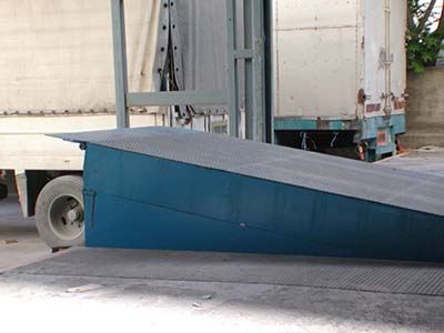 Εγκατάσταση βιομηχανικής ράμπας