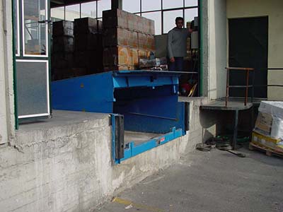 Εγκατάσταση βιομηχανικής ράμπας