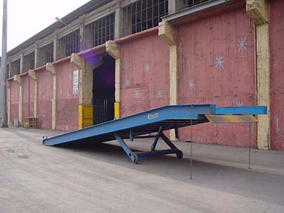 Εγκατάσταση βιομηχανικής ράμπας