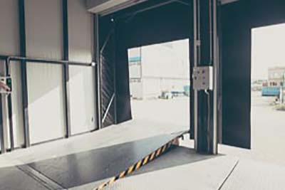 Εγκατάσταση βιομηχανικής ράμπας