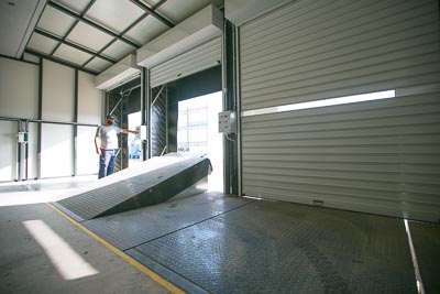 Εγκατάσταση βιομηχανικής ράμπας