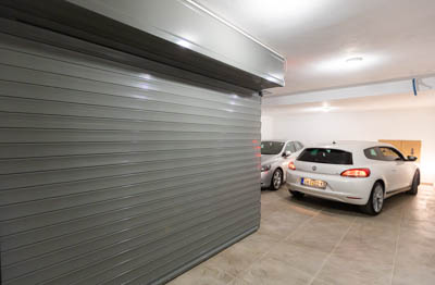 Σύστημα στάθμευσης για αυτοκίνητα